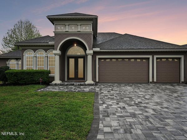 200 RAVENSBURY Way, St. Johns, FL 32259