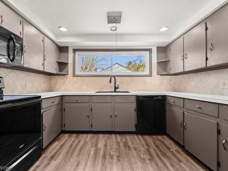 8807 State Route 44, Ravenna, OH 44266 Photo 12