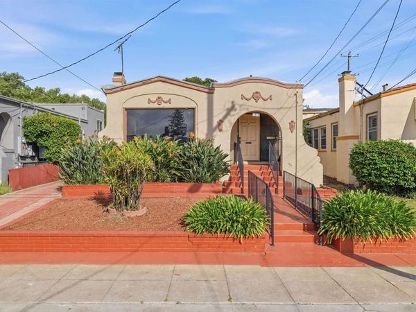 2939 57Th Ave, Oakland, CA 94605