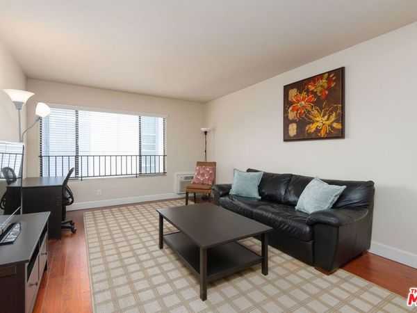 10982 Roebling Avenue, Unit 538, Los Angeles, CA 90024