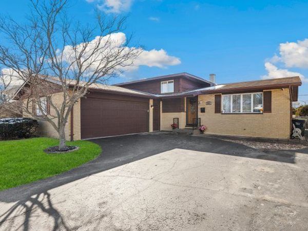 2951 193rd Street , Lansing, IL 60438