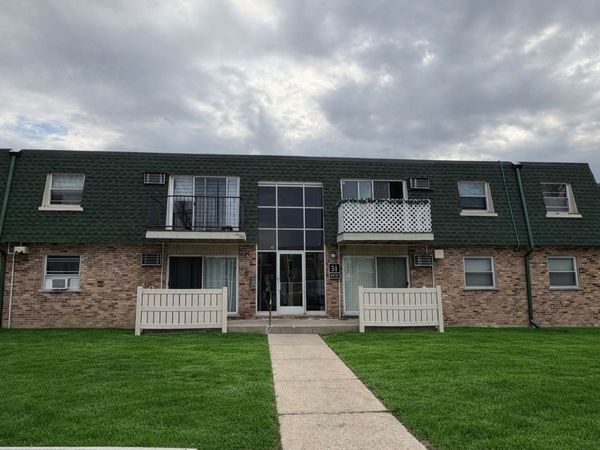 10037 S Walnut Terrace , Unit 312, Palos Hills, IL 60465
