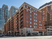 33 W Huron Street, Chicago, IL 60654 primary photo
