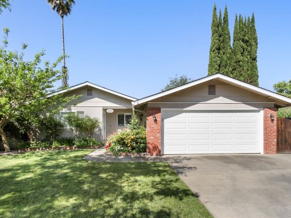 1609 Manzanita Ln, Davis, CA 95618