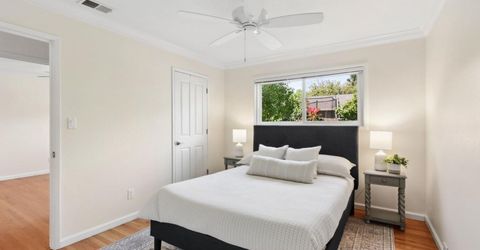 1609 Manzanita Ln, Davis, CA 95618 Photo