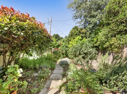 1609 Manzanita Ln, Davis, CA 95618 Photo