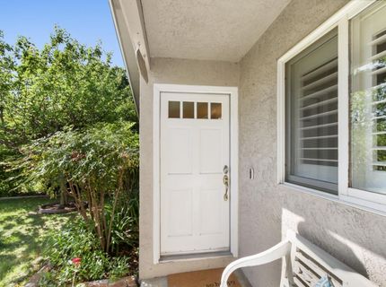 1609 Manzanita Ln, Davis, CA 95618 Photo