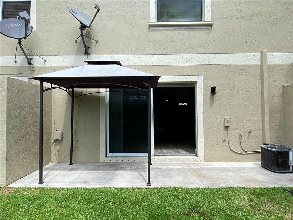 8549 W Southgate Shores Circle, Tamarac, FL 33321 Photo