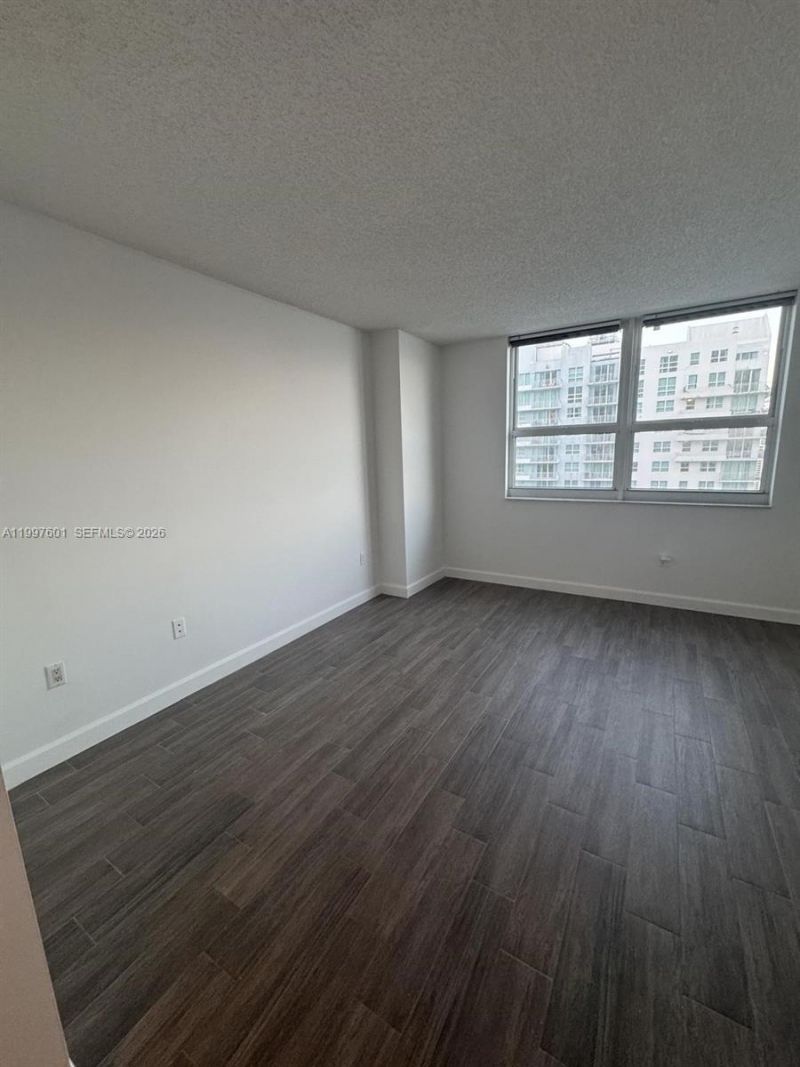 1155 Brickell Bay Dr, Unit 2908, Miami, FL 33131 Photo
