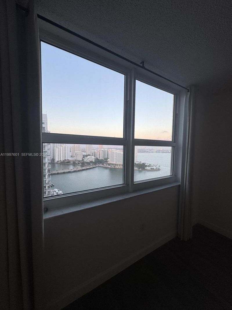 1155 Brickell Bay Dr, Unit 2908, Miami, FL 33131 Photo