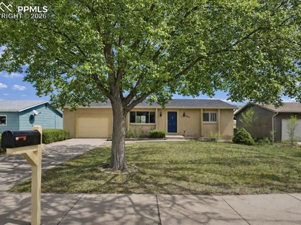 2815 Sage Street, Colorado Springs, CO 80907