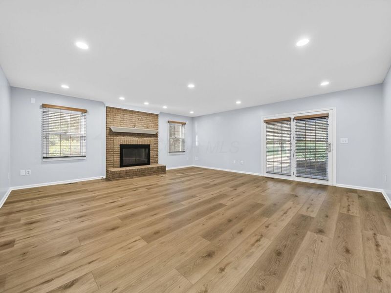 5081 Broxburn Court , Dublin, OH 43017 Photo 3