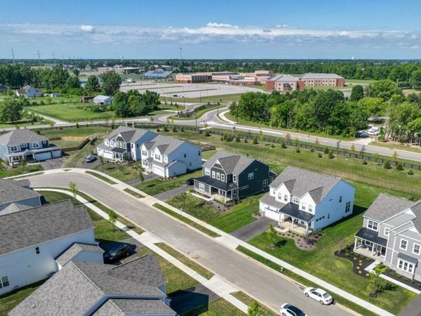 1593 Kenneth Drive, Delaware, OH 43015