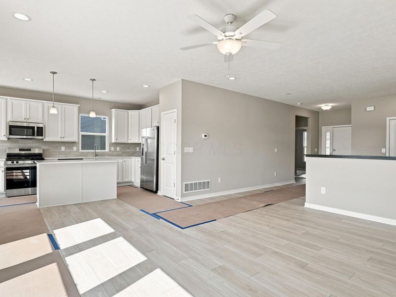 1593 Kenneth Drive, Delaware, OH 43015 Photo 5