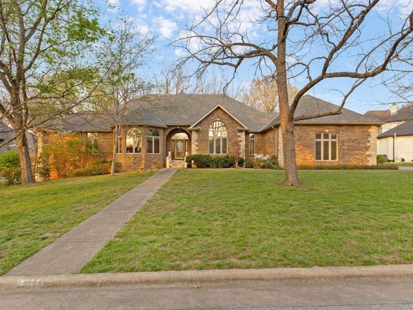 5034 S Glenhaven Avenue, Springfield, MO 65804