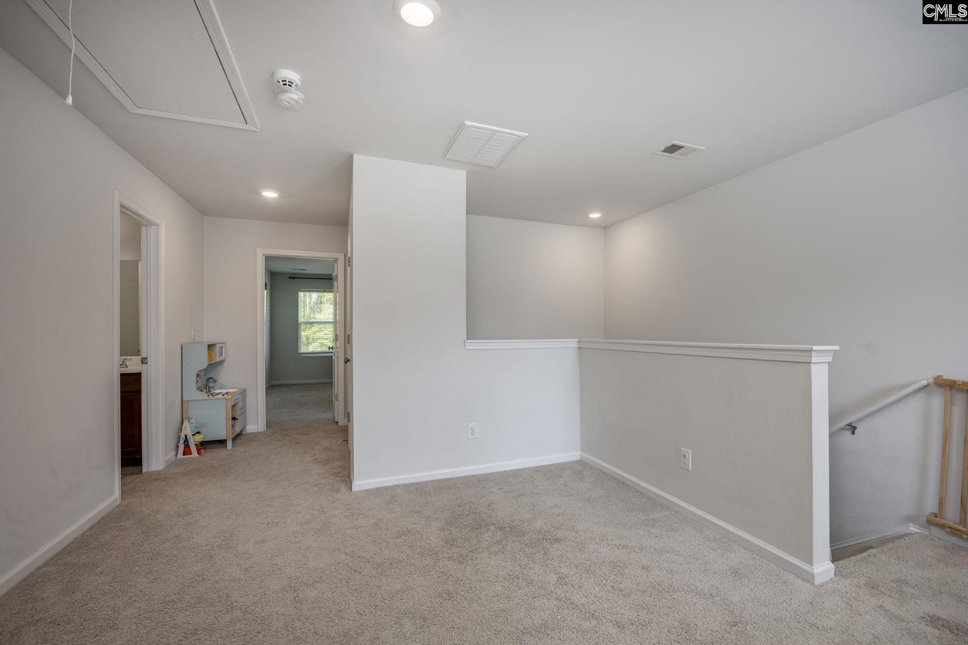 447 Kippen Lane Photo 15