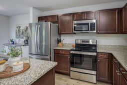 447 Kippen Lane photo 4