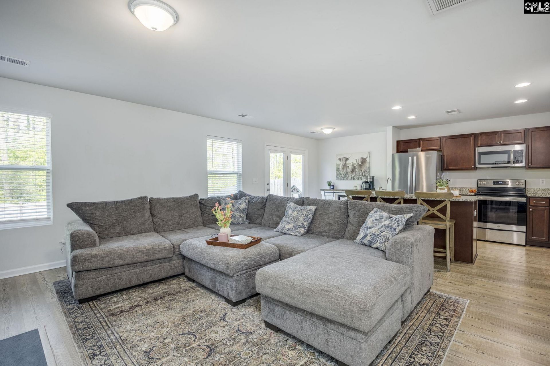 447 Kippen Lane Photo 8