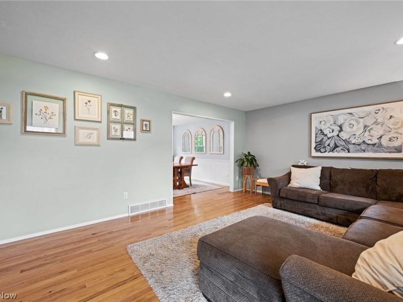 1410 Mockingbird Trail, Stow, OH 44224 Photo 12