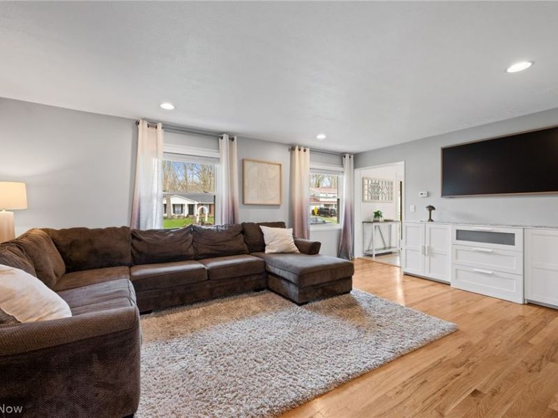 1410 Mockingbird Trail , Stow, OH 44224 Photo 5