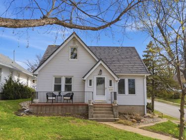 4623 Pacific Street , Omaha, NE 68106
