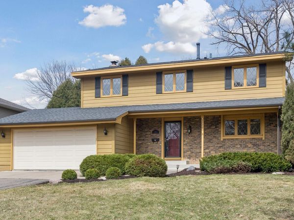 5220 Tifton Drive, Edina, MN 55439