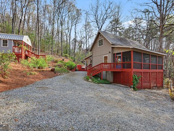 82 Buckeye Lane, Clayton, GA 30525