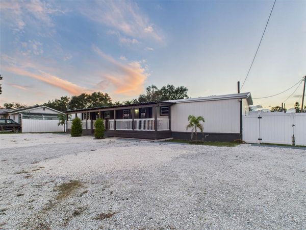 221 1ST STREET , DAVENPORT, FL 33837