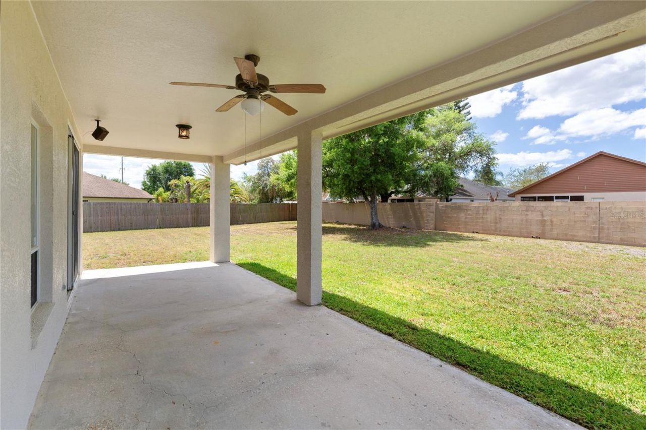 1318 Hatcher Loop Drive, Brandon, FL 33511 Photo