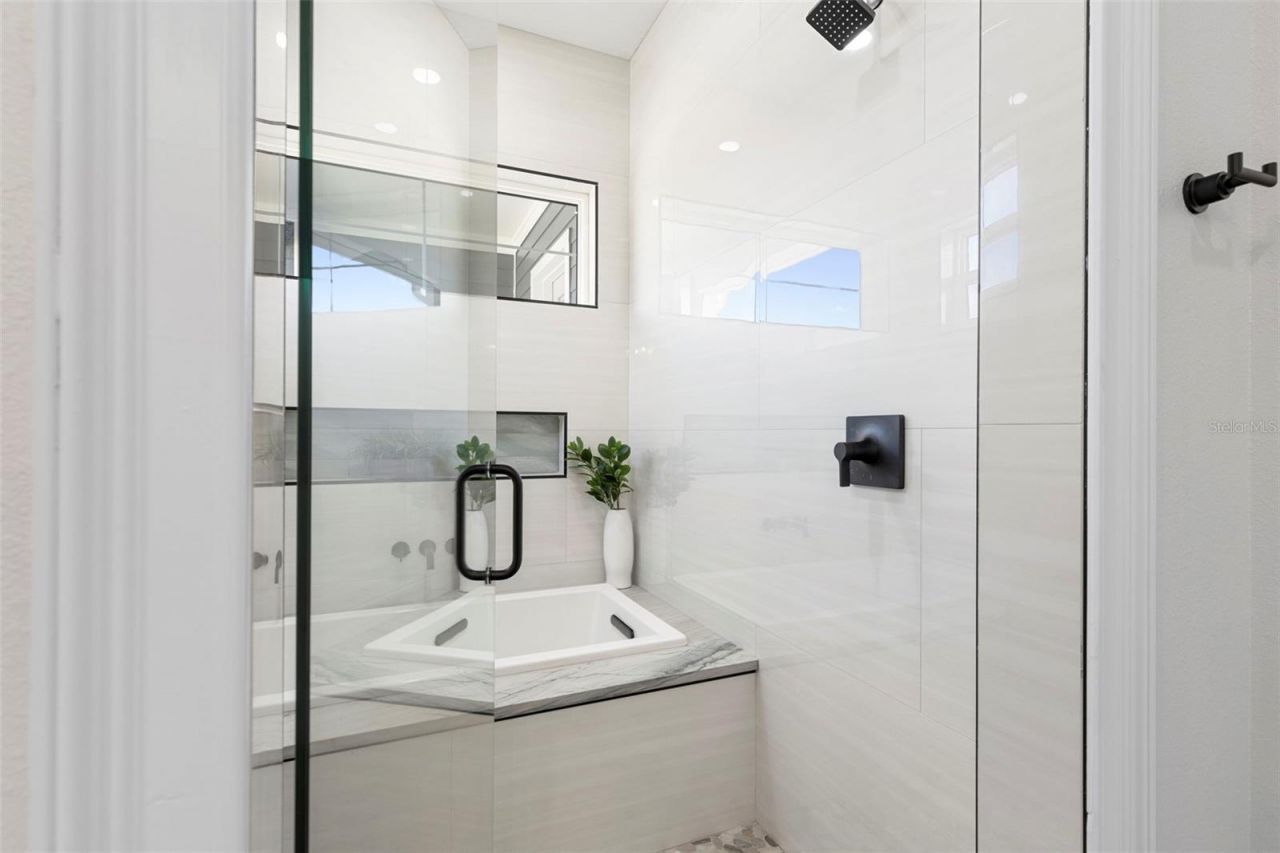 3839 71st Street N, Saint Petersburg, FL 33709 Photo