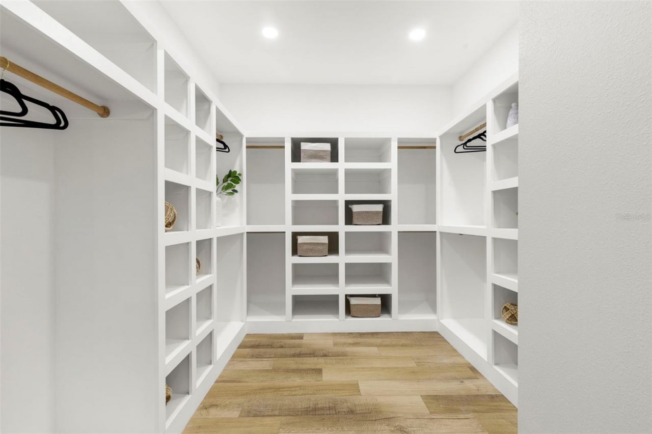 3839 71st Street N, Saint Petersburg, FL 33709 Photo