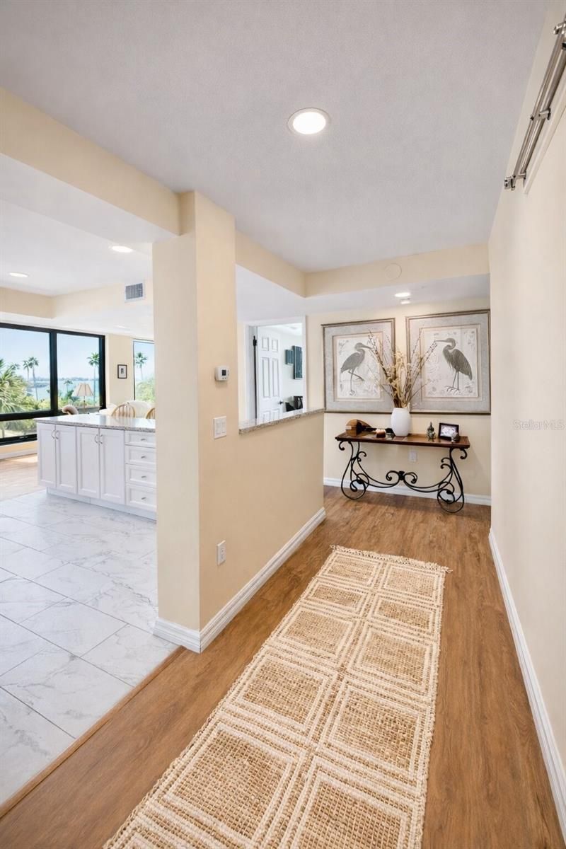 707 S Gulfstream Avenue , Unit 307, Sarasota, FL 34236 Photo