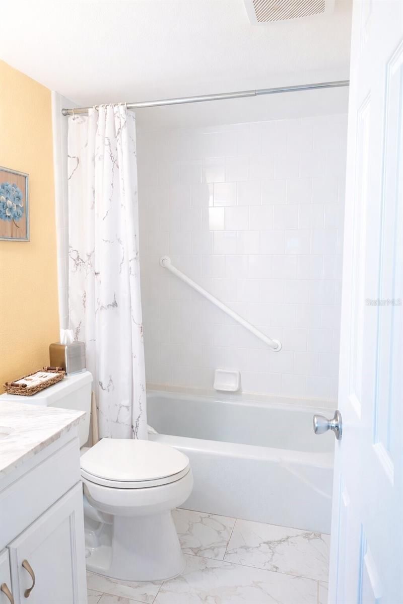 707 S Gulfstream Avenue, Unit 307, Sarasota, FL 34236 Photo