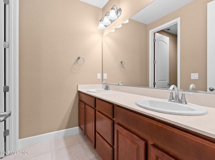 1080 S University Park Loop, Reno, NV 89512 Photo