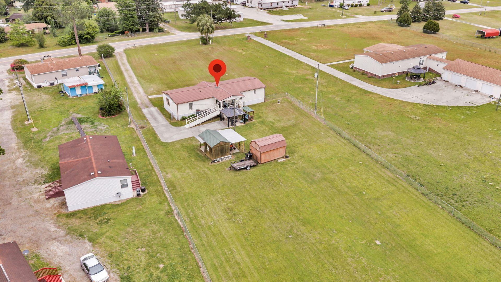 395 Embassy Drive Photo 42