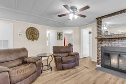 395 Embassy Drive photo 4