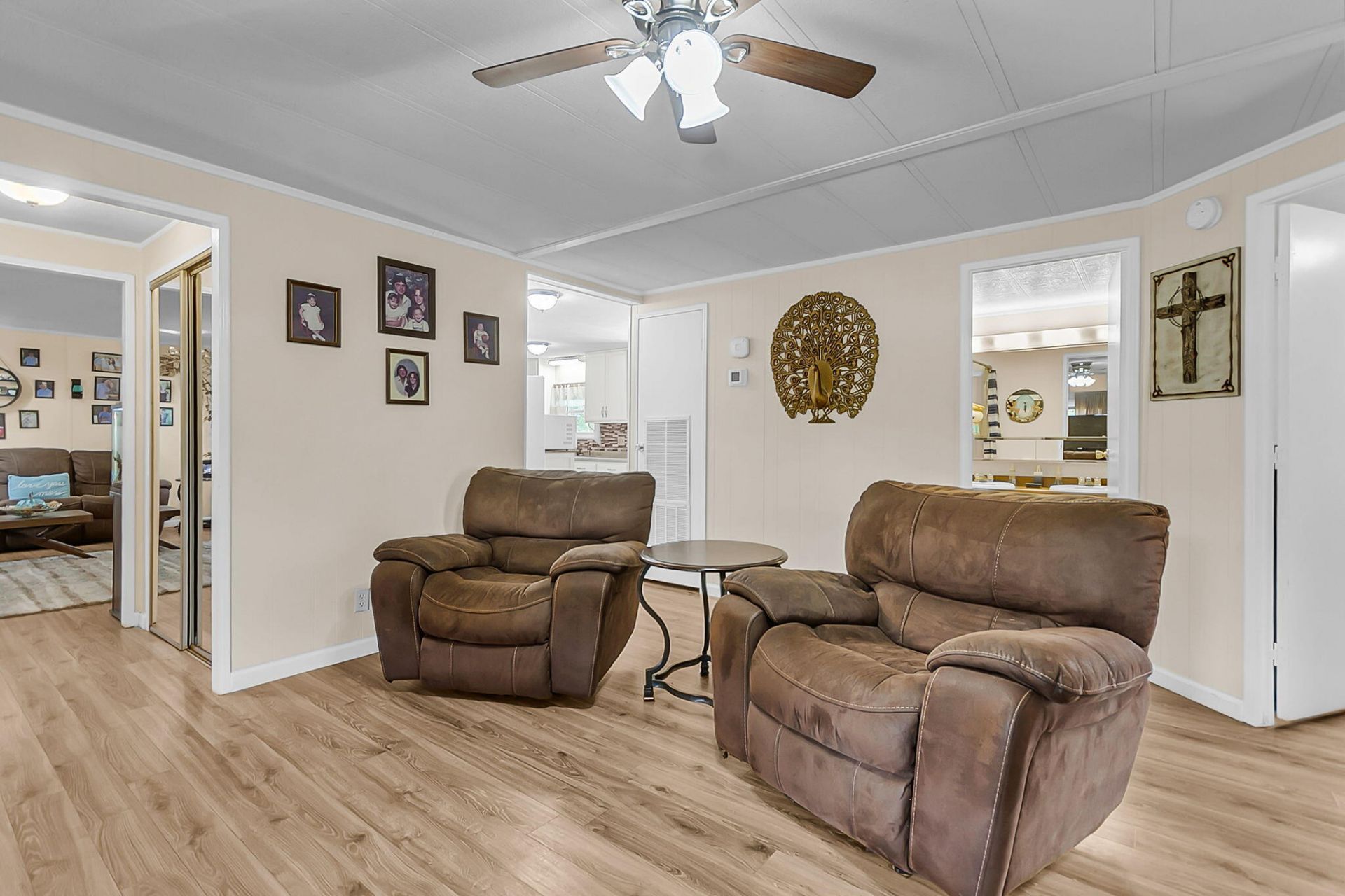 395 Embassy Drive Photo 6