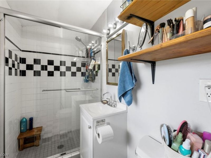 329 Baldwin Drive , Berea, OH 44017 Photo 21