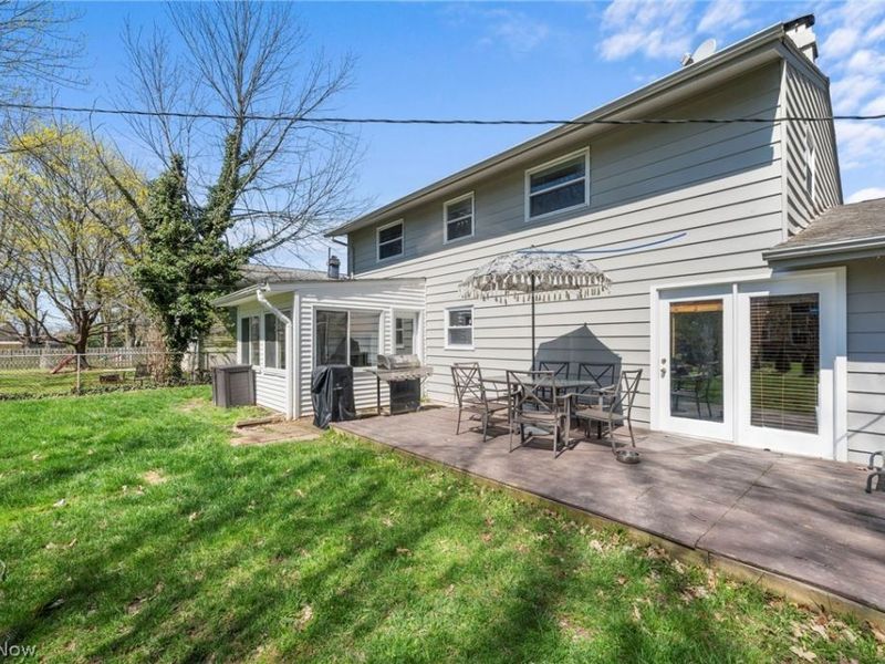 329 Baldwin Drive , Berea, OH 44017 Photo 32