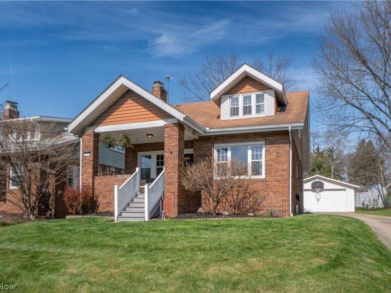 2416 4th Street, Cuyahoga Falls, OH 44221 Photo 1