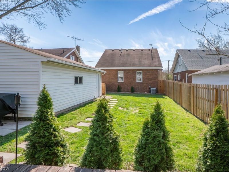 2416 4th Street , Cuyahoga Falls, OH 44221 Photo 35