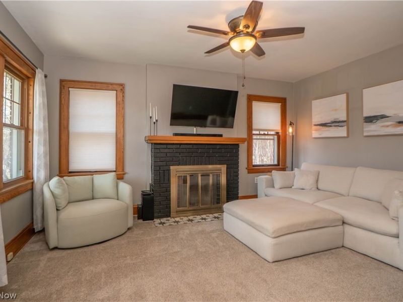 2416 4th Street, Cuyahoga Falls, OH 44221 Photo 5