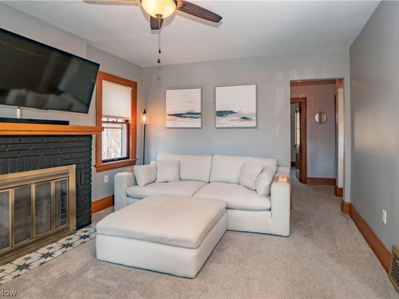 2416 4th Street, Cuyahoga Falls, OH 44221 Photo 6