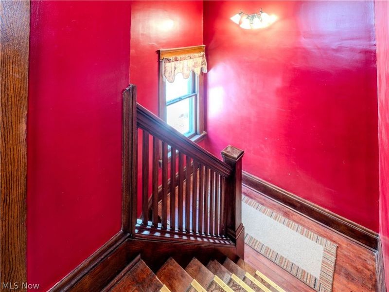 10105 Baltic Road, Cleveland, OH 44102 Photo 37