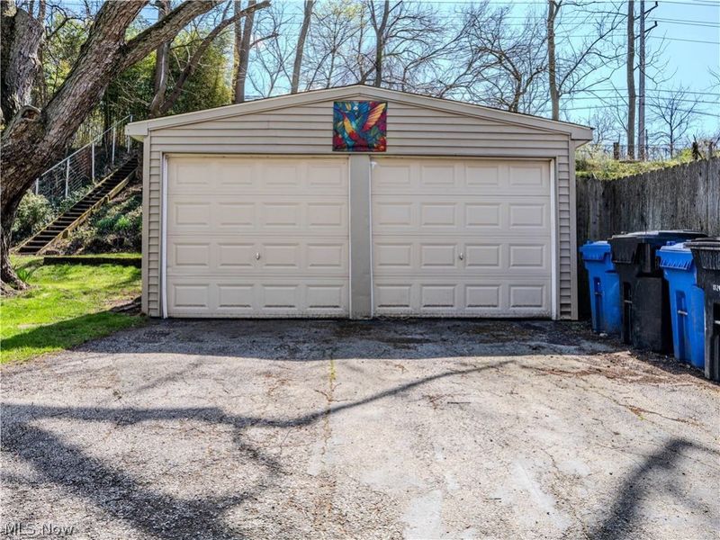 10105 Baltic Road, Cleveland, OH 44102 Photo 46