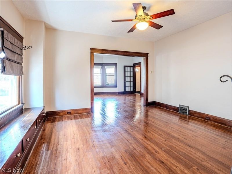 10105 Baltic Road, Cleveland, OH 44102 Photo 6