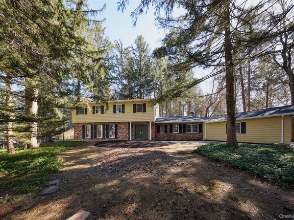 5 Genung Court, Hopewell Junction, NY 12533