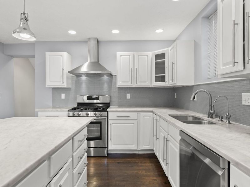 924 Hamlet Street, Columbus, OH 43201 Photo 16