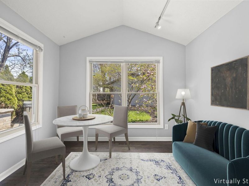 924 Hamlet Street, Columbus, OH 43201 Photo 17