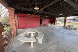 1001 South Stadium Road photo 4